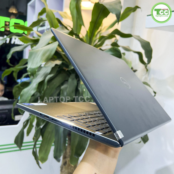 Dell Inspiron 7610 (2021) Core i7 11800H, RAM 16GB, SSD 512GB, 16