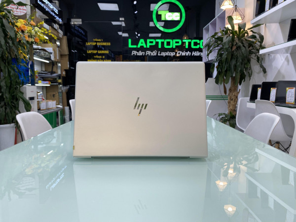 HP EliteBook 830 G6 Core™ i7-8565U, RAM 8GB, SSD 256GB, 13.3