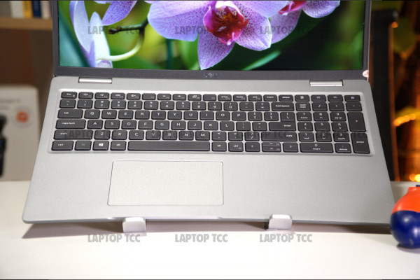 Dell Latitude 5520 (2021) Core™ i5-1135G7, RAM 8GB, SSD 256GB, FHD