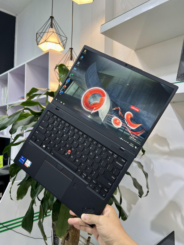 Lenovo ThinkPad X1 Nano Gen 2 Core i7-1260P, Ram 16GB, SSD 512GB, 13