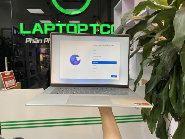 Dell Inspiron 16 5625 AMD