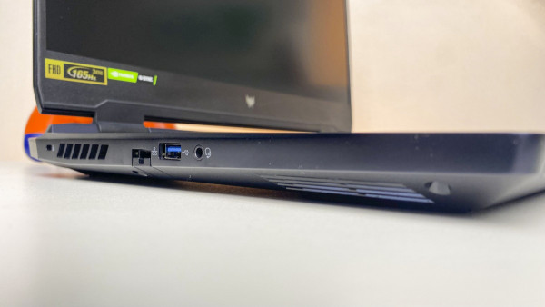 (New) Laptop Acer Predator Helios 300 Core™ i7-12700H, Ram 16GB, 512GB SSD, 15.6