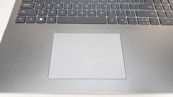 Dell Vostro 5620 Core i5 1240P | Ram 8GB, DDR4 | SSD M.2 256GB | Màn 16