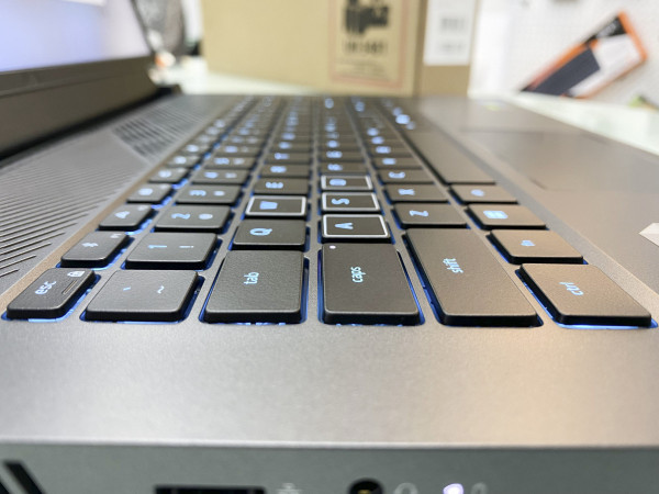 Dell Gaming G16 7620 (Intel core i7-12700H, 16GB, 512GB SSD, RTX 3060 6GB, 16″ QHD+ 165Hz IPS)