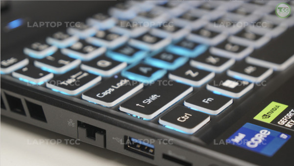 Acer Gaming Predator Helios Neo 16 (2023) Core™i5-13500HX, Ram 16GB, SSD 512GB, 16″ FHD, RTX 4050 6GB