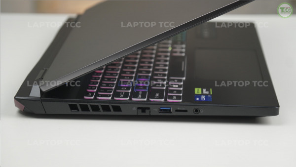 Acer Gaming Predator Helios Neo 16 (2023) Core™i5-13500HX, Ram 16GB, SSD 512GB, 16″ FHD, RTX 4050 6GB