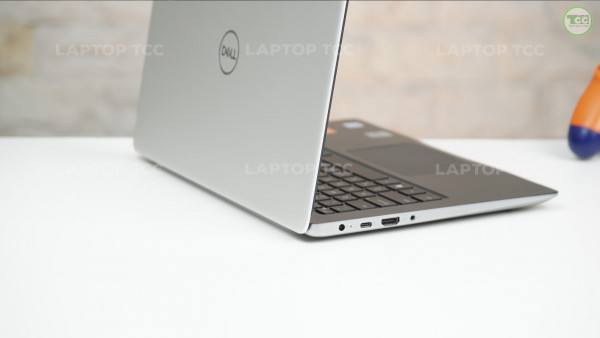 Laptop Dell Vostro 13 5370