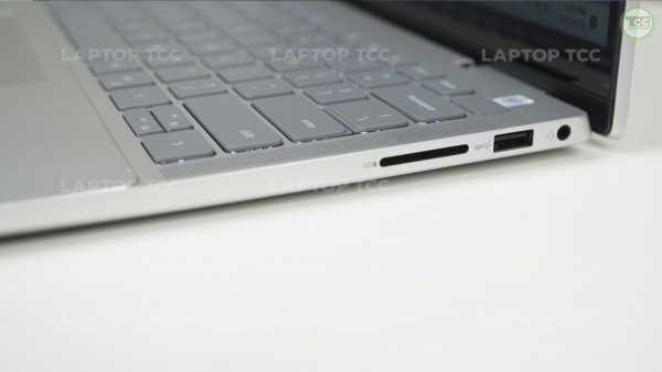 Dell Inspiron 7430 2-in-1 (2023) Core i5-1335U, Ram 8GB, SSD 512GB, 14