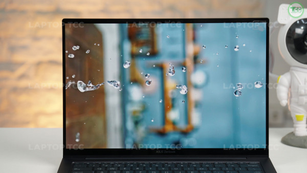 Asus Zenbook 14X OLED Q410VA