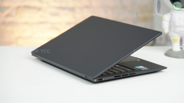 Asus Zenbook 14X OLED Q410VA