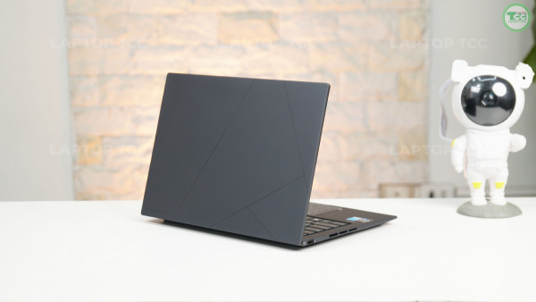 Asus Zenbook 14X OLED Q410VA
