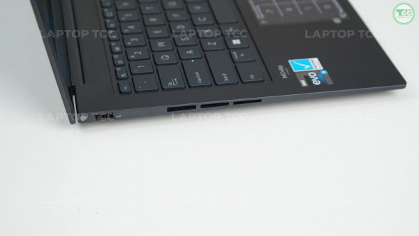 Asus Zenbook 14X OLED Q410VA