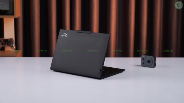 Lenovo Thinkpad X1 Carbon Gen 12 (2024)  Core™ Ultra 7-155u, RAM 16GB, SSD 512GB, FHD+ TOUCH