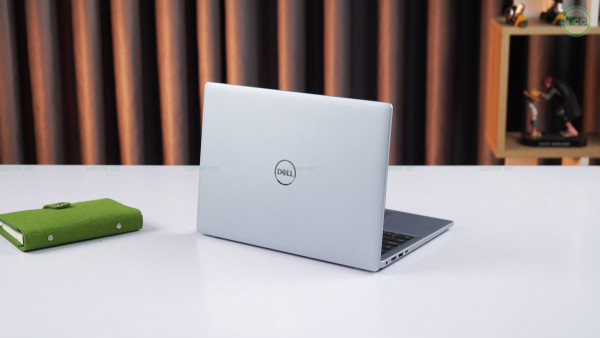 Dell Inspiron 14 5445 (2024) Ryzen™ 7 8840HS, RAM 16GB, SSD 512GB, 2K