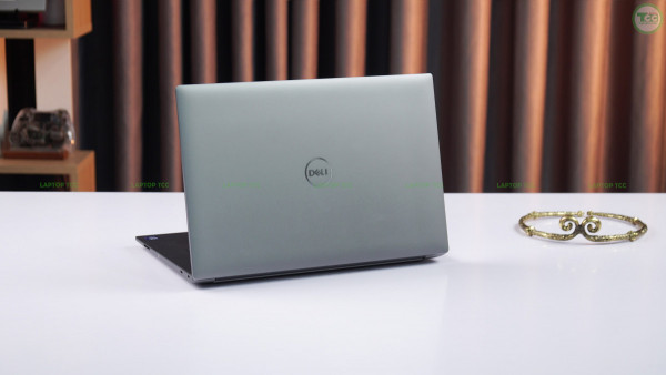 Dell Precision 5690 (Core Ultra 7 165H, RAM 64GB, SSD 1TB, RTX 3500 Ada, 4K)