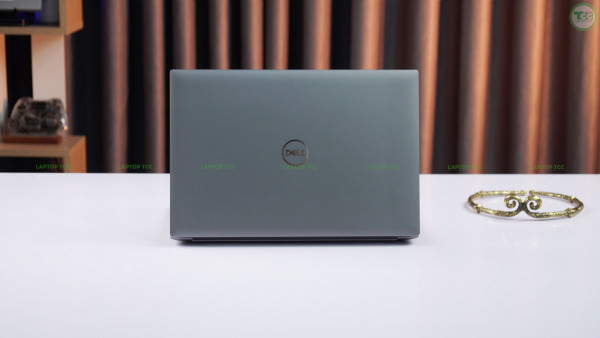 Dell Precision 5690 (Core Ultra 7 165H, RAM 64GB, SSD 1TB, RTX 3500 Ada, 4K)