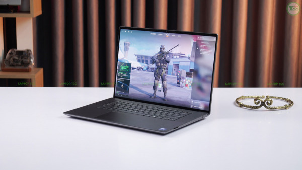 Dell Precision 5690 (Core Ultra 7 165H, RAM 64GB, SSD 1TB, RTX 3500 Ada, 4K)