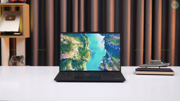 Lenovo ThinkPad P1 Gen 7 Core Ultra 7 - 155H, RAM 32GB, SSD 1TB, RTX 2000 Ada 8GB, 16-inch QHD+