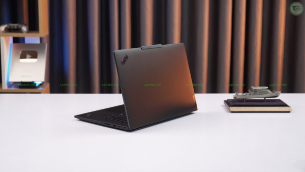 Lenovo ThinkPad P1 Gen 7 Core Ultra 7 - 155H, RAM 32GB, SSD 1TB, RTX 2000 Ada 8GB, 16-inch QHD+