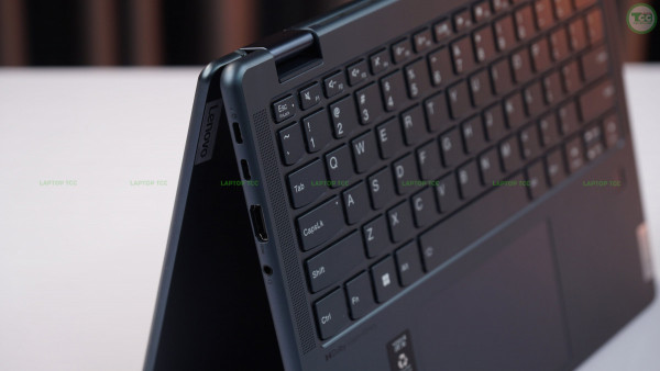 Laptop Lenovo Yoga 6 (AMD) Ryzen 5 7530U