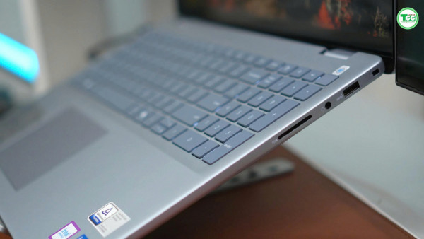 Dell Inspiron 16 5640 (2024) Core™ 7-150U, RAM 16GB, SSD 1TB, FHD+ TOUCH