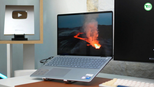 Dell Inspiron 16 5640 (2024) Core™ 7-150U, RAM 16GB, SSD 1TB, FHD+ TOUCH