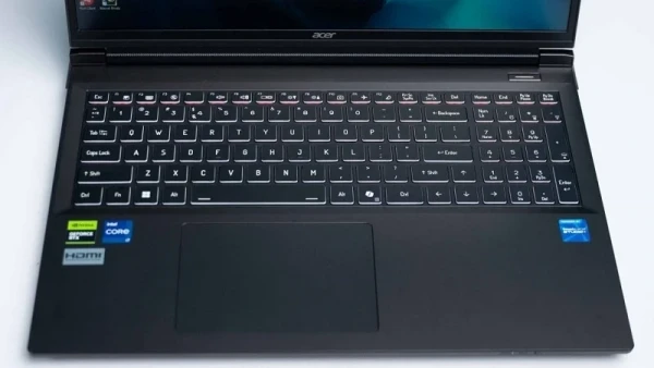 Acer Shadow SH16-72-7G41
