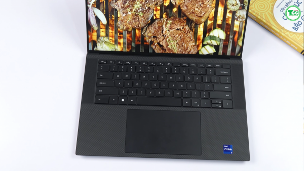 Dell Precision 5470 Core i7-12700H, RAM 32GB, SSD 512B, RTX A1000 4GB, FHD