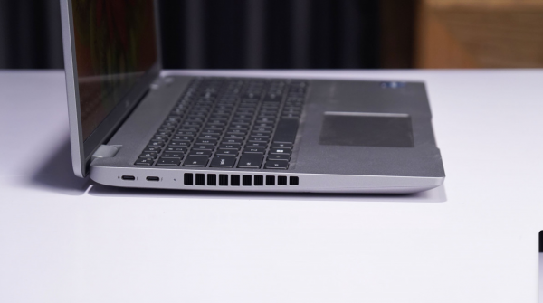 Dell Precision 3560 (2021) i5-1145G7, Ram 8GB, SSD 256GB, 15.6