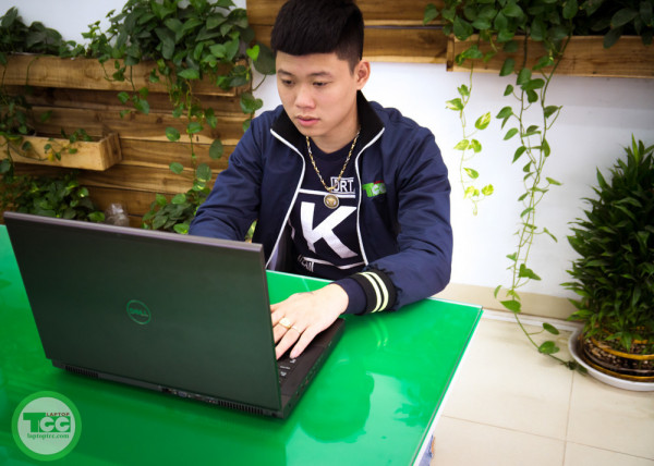 Laptop Cũ Dell Precision M6700 Mobile Workstation i7 3720QM | RAM 8 GB | HDD 500 G + SSD 120G | 17.3