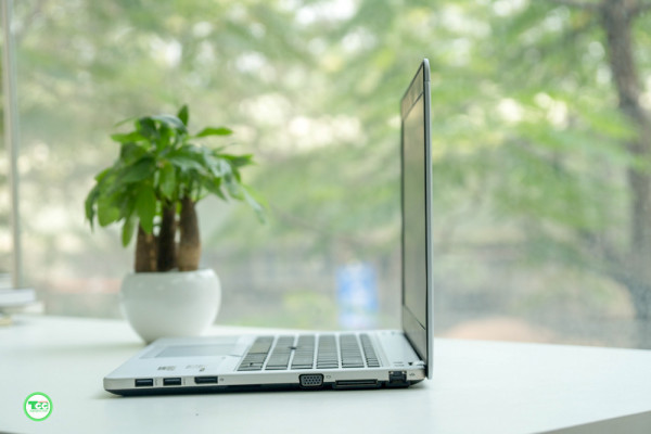 Laptop Cũ Hp Elitebook Folio 9480m Ultrabook i7-4600U| RAM 4G | SSD 120GB | 14 Inches HD | Card on