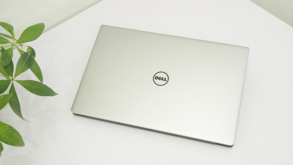 Laptop Cũ Dell XPS 13 9350 | i7-6500U | RAM 8 GB | SSD 256 GB | Card On | Màn 13.3