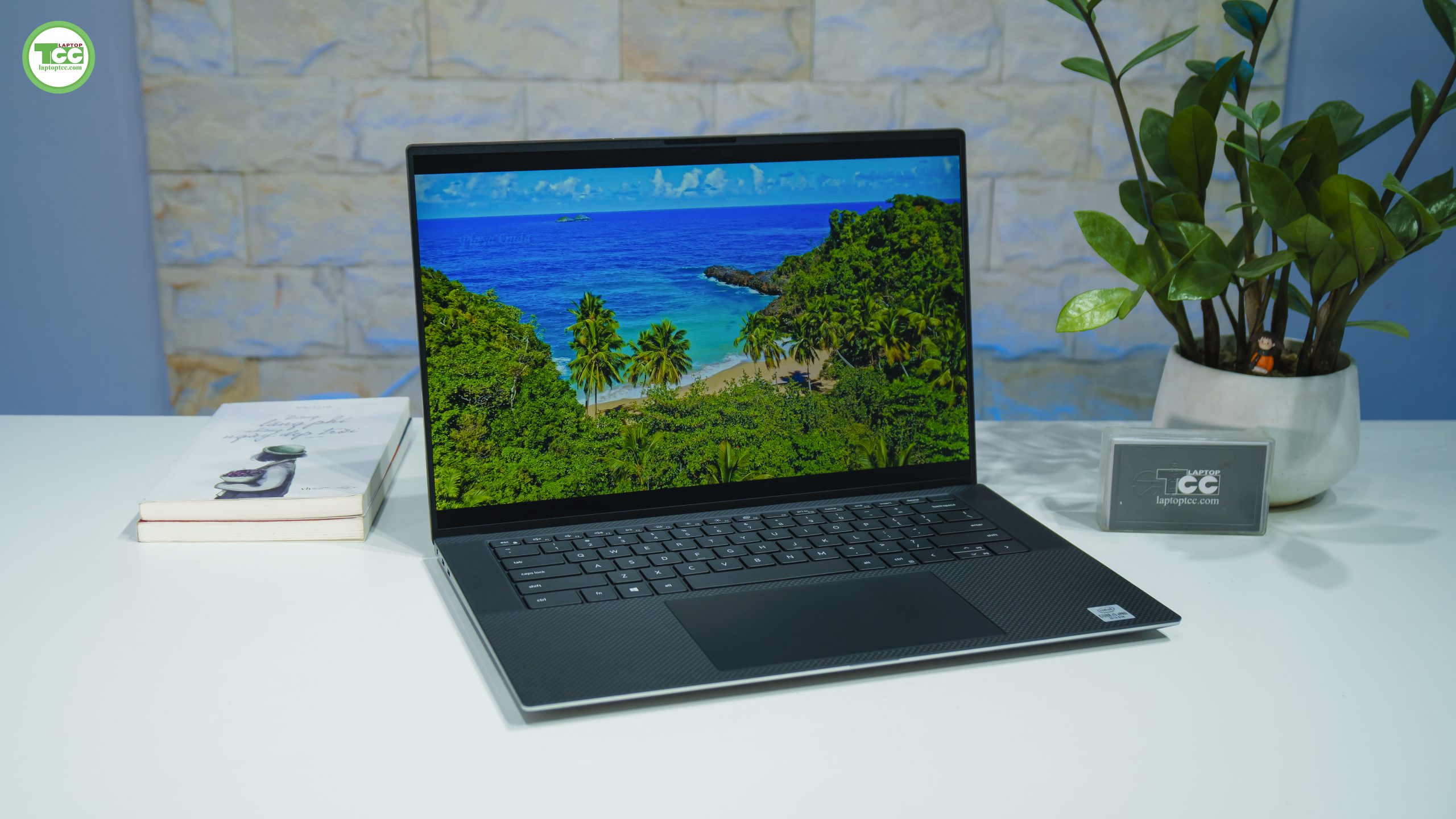Laptop Màn Hình 4K - Khám Phá Sự Thật Về Công Nghệ Chất Lượng Hình Ảnh